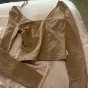 lululemon align long sleeve top w tags!!